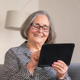 Tecnología para mayores para personas mayores. Tecnología para mayores para mayores